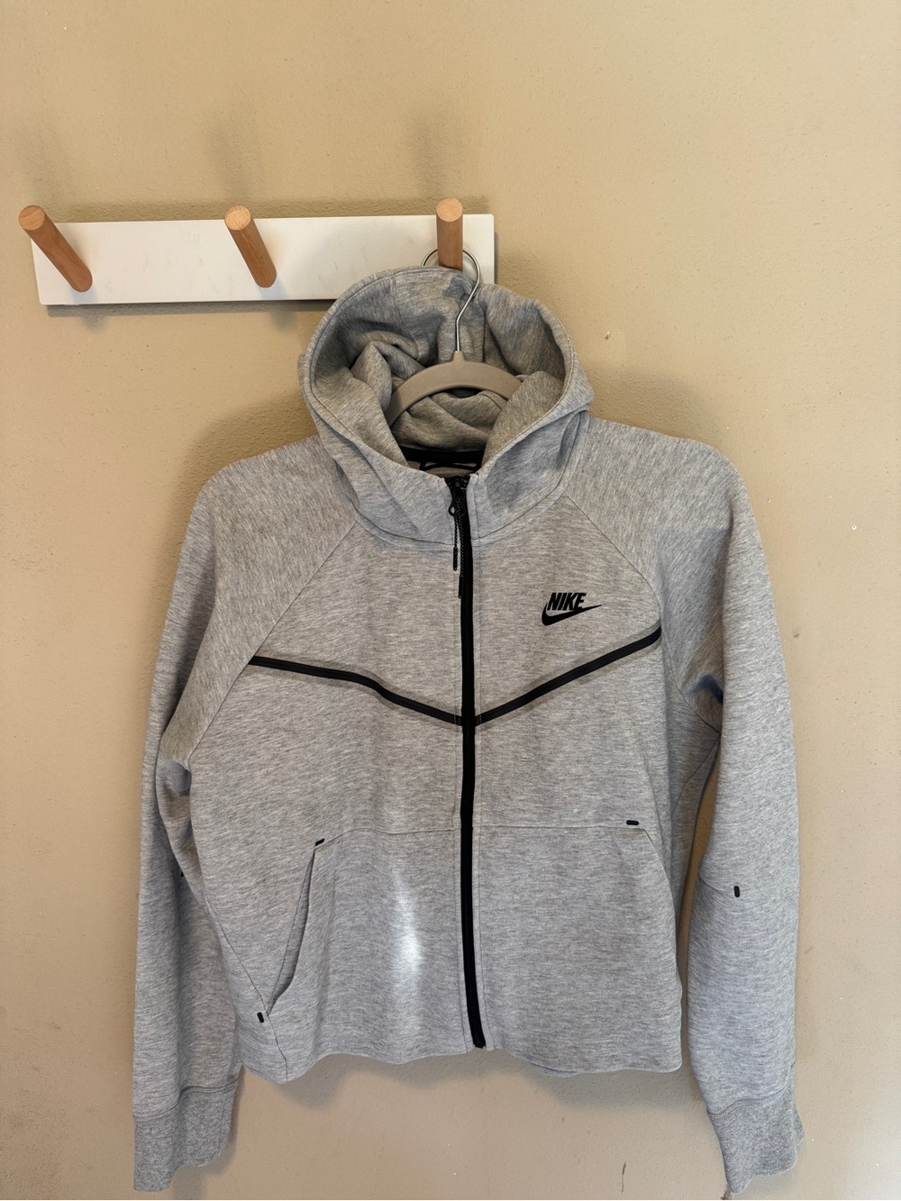 Nike Light Gray Hooded Performance Jacket with Black Trim| Tech Fleece Full Zip